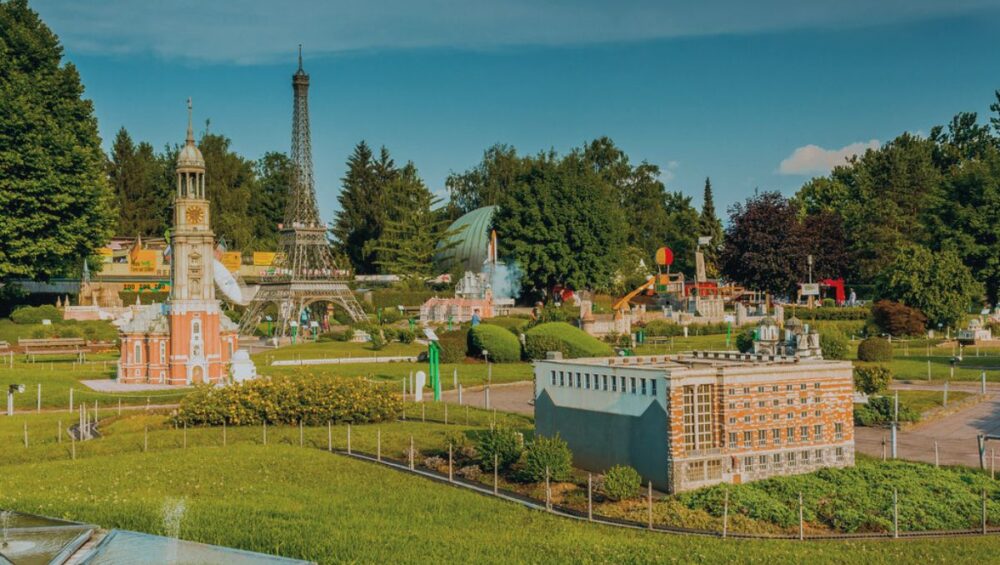 Obilazag Minimundusa koji se nazali u gradu Klagenfurt u Austriji