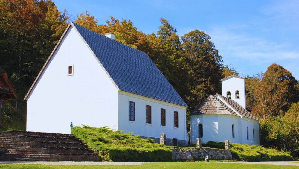 Memorijalni centar „Nikola Tesla” Smiljan