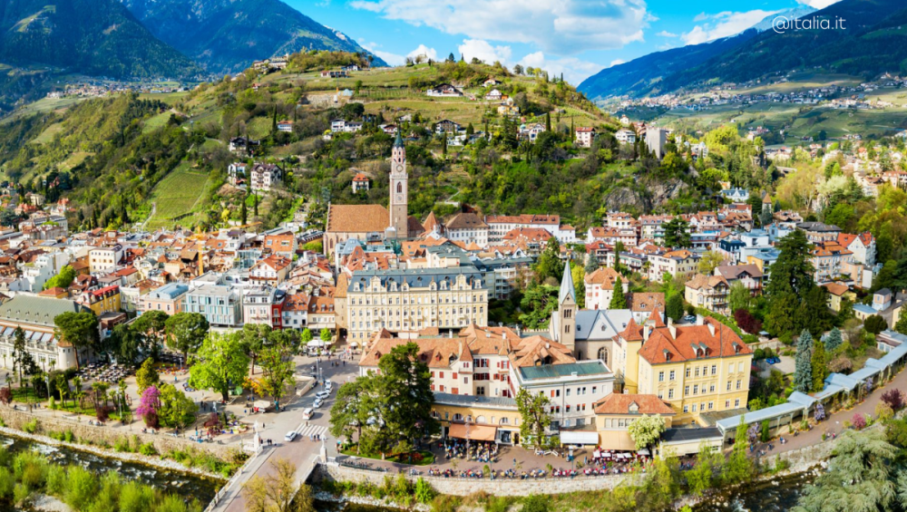 Pogled na Merano iz zraka.