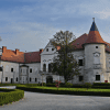 Slika prikazuje Dvorac Lužnica - jedan od dvoraca koje vrijedi posjetiti u Hrvatskoj.